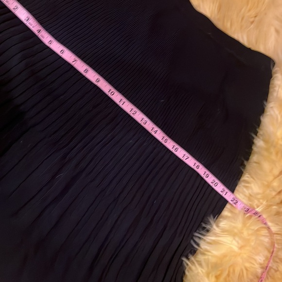 ST. JOHN black ribbed Santana knit fit & flare skirt - Picture 8 of 9